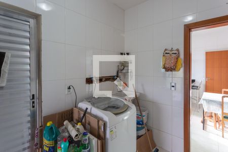 Casa à venda com 223m², 3 quartos e 2 vagasÁrea de Serviço