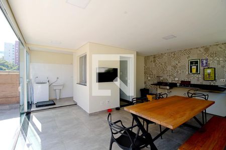 Apartamento para alugar com 110m², 2 quartos e 1 vaga Apartamento para alugar com 110m², 2 quartos e 1 vagaÁrea de Serviço