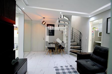 Sala  de apartamento para alugar com 2 quartos, 110m² em Paraisópolis, São Paulo