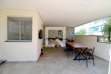 Apartamento para alugar com 110m², 2 quartos e 1 vaga Apartamento para alugar com 110m², 2 quartos e 1 vagaTerraço