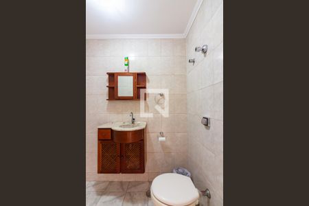 Lavabo de casa à venda com 3 quartos, 128m² em Umuarama, Osasco