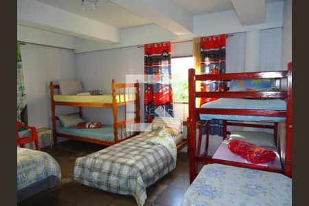 Casa à venda com 8 quartos, 360m² em Jardim Itu, Porto Alegre