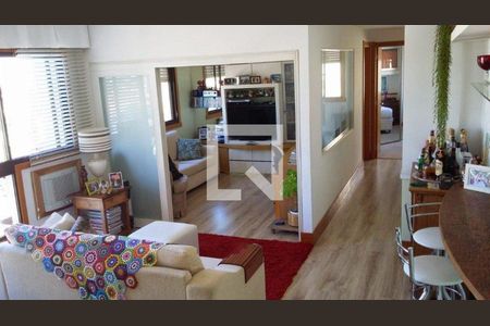 Apartamento à venda com 3 quartos, 90m² em Passo da Areia, Porto Alegre