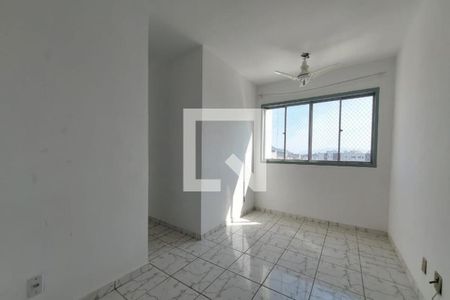 Sala de apartamento para alugar com 2 quartos, 50m² em Piedade, Rio de Janeiro
