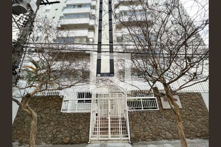 Apartamento à venda com 132m², 4 quartos e 2 vagasFachada 