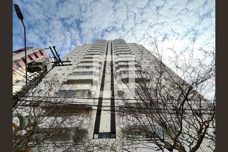 Apartamento à venda com 132m², 4 quartos e 2 vagasFachada 