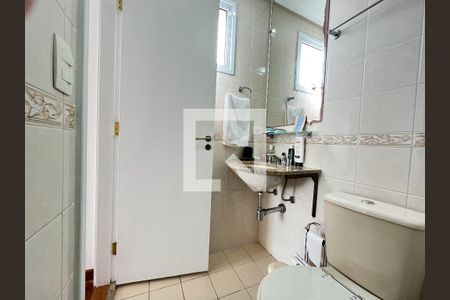 Apartamento à venda com 132m², 4 quartos e 2 vagasBanheiro da Suíte 2