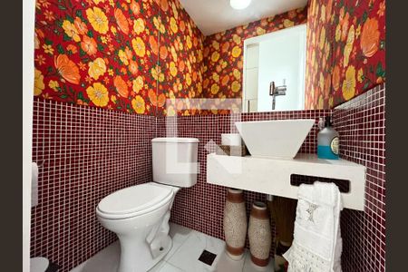 Apartamento à venda com 132m², 4 quartos e 2 vagasLavabo