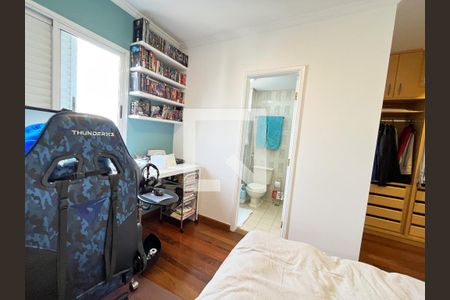 Apartamento à venda com 132m², 4 quartos e 2 vagasSuite 1