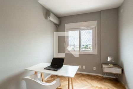 Apartamento à venda com 2 quartos, 75m² em São Sebastião, Porto Alegre