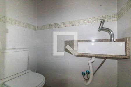 Casa à venda com 3 quartos, 220m² em Jardim Sabará, Porto Alegre