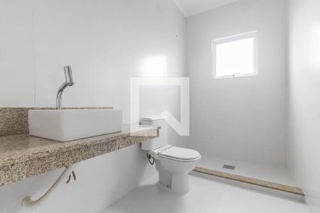 Casa à venda com 220m², 3 quartos e 2 vagas