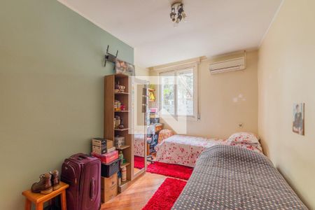 Casa à venda com 7 quartos, 312m² em Petrópolis, Porto Alegre