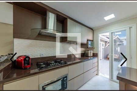 Casa à venda com 144m², 3 quartos e 2 vagas