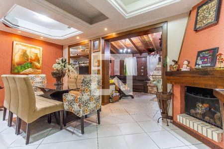 Casa à venda com 120m², 3 quartos e 2 vagas