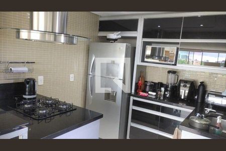Apartamento à venda com 3 quartos, 200m² em Jardim Itu, Porto Alegre