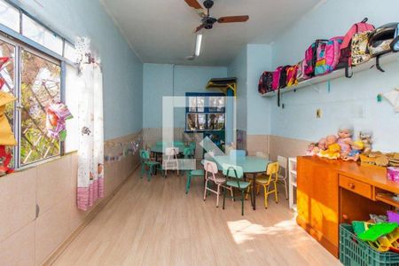 Casa à venda com 150m², 3 quartos e sem vaga