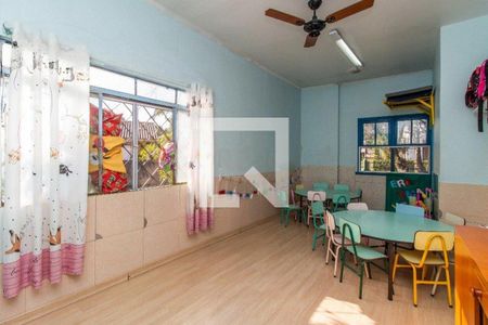 Casa à venda com 150m², 3 quartos e sem vaga