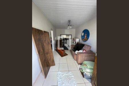 Casa à venda com 120m², 4 quartos e 4 vagas