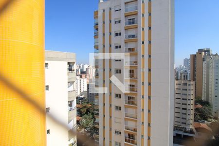 Vista da varanda da suíte de apartamento à venda com 3 quartos, 105m² em Perdizes, São Paulo