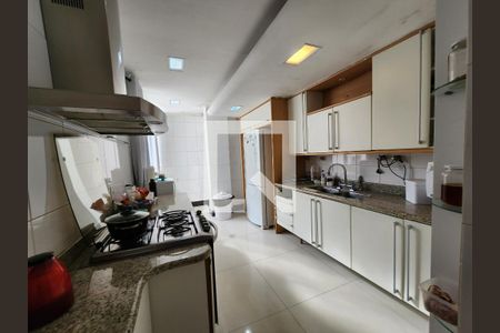 Apartamento para alugar com 571m², 4 quartos e 3 vagasCozinha