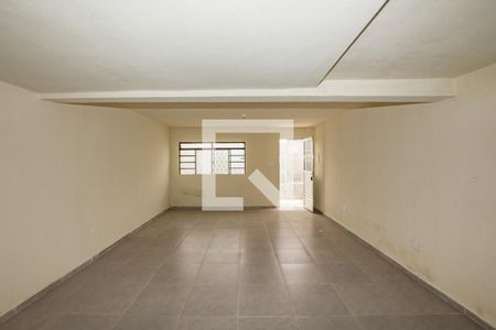 Kitnet de casa para alugar com 1 quarto, 30m² em Bonfim, Belo Horizonte