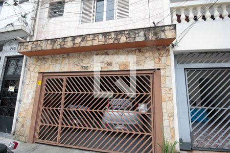 Casa à venda com 120m², 3 quartos e 2 vagasFachada