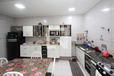 Casa à venda com 120m², 3 quartos e 2 vagasCozinha