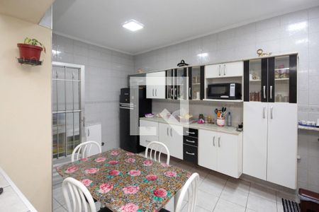 Casa à venda com 120m², 3 quartos e 2 vagasCozinha