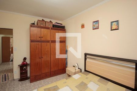 Casa à venda com 120m², 3 quartos e 2 vagasQuarto 03