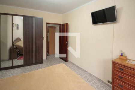 Casa à venda com 120m², 3 quartos e 2 vagasSuíte