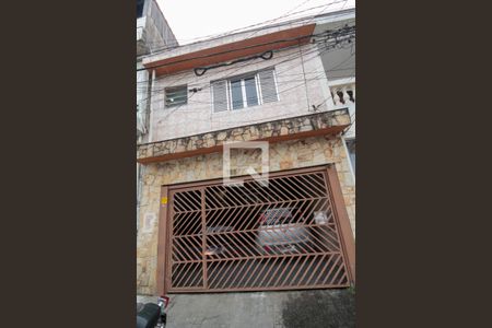 Casa à venda com 120m², 3 quartos e 2 vagasFachada