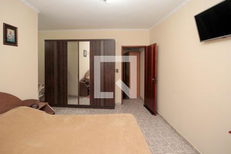 Casa à venda com 120m², 3 quartos e 2 vagasSuíte