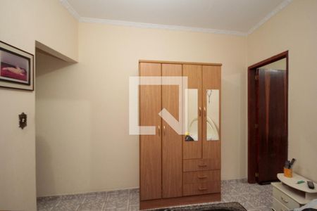 Casa à venda com 120m², 3 quartos e 2 vagasQuarto 02