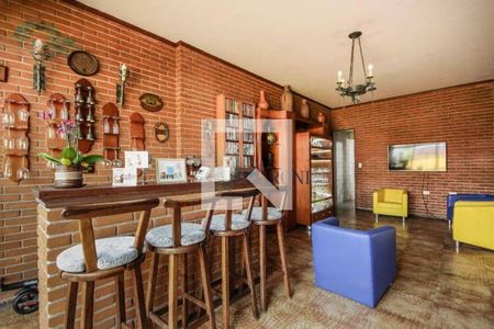 Casa para alugar com 4 quartos, 352m² em Lapa, São Paulo