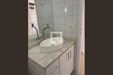 Apartamento à venda com 72m², 2 quartos e 1 vagaBanheiro