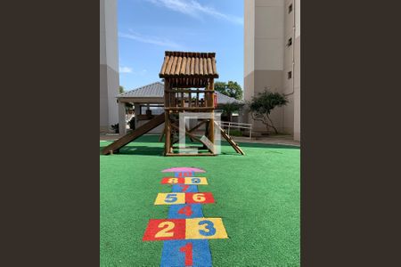 Apartamento à venda com 72m², 2 quartos e 1 vagaÁrea comum - Playground