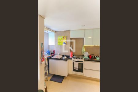 Apartamento à venda com 67m², 2 quartos e 2 vagasCozinha e Área de Serviço