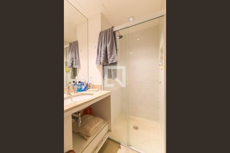 Apartamento à venda com 67m², 2 quartos e 2 vagasBanheiro Social