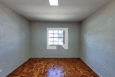 Quarto 2 de casa para alugar com 2 quartos, 90m² em Vila São José, São Paulo