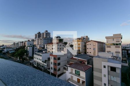 Apartamento para alugar com 220m², 3 quartos e 3 vagasCobertura