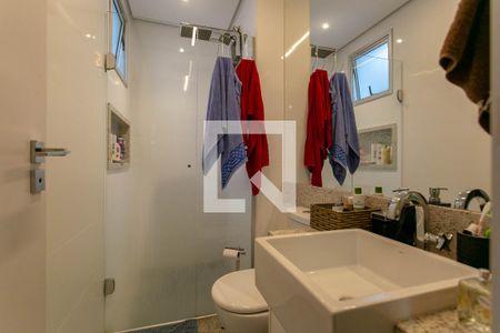 Apartamento para alugar com 220m², 3 quartos e 3 vagasBanheiro