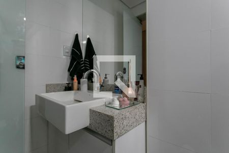 Apartamento para alugar com 220m², 3 quartos e 3 vagasBanheiro