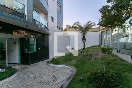 Apartamento para alugar com 220m², 3 quartos e 3 vagasEntrada