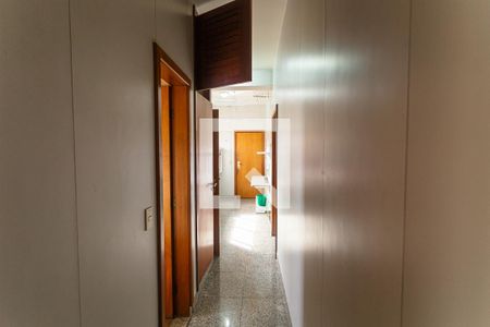 Apartamento à venda com 220m², 4 quartos e 4 vagasÁrea de Serviço