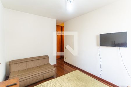 Apartamento à venda com 220m², 4 quartos e 4 vagasSuíte 2