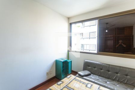 Apartamento à venda com 220m², 4 quartos e 4 vagasSuíte 3