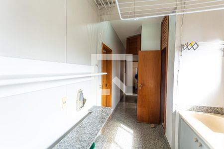 Apartamento à venda com 220m², 4 quartos e 4 vagasÁrea de Serviço