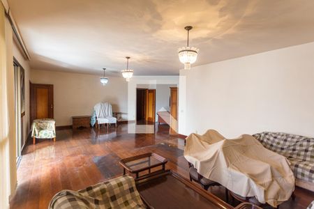 Sala 1 de apartamento à venda com 4 quartos, 220m² em Lourdes, Belo Horizonte