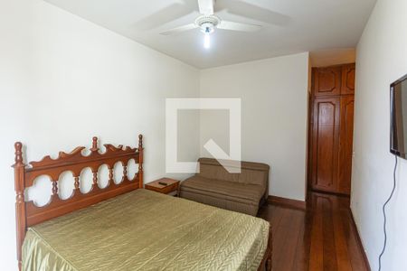 Apartamento à venda com 220m², 4 quartos e 4 vagasSuíte 2